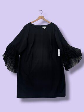 Shelby & Palmer Plus Sheer Bell Sleeve Dress